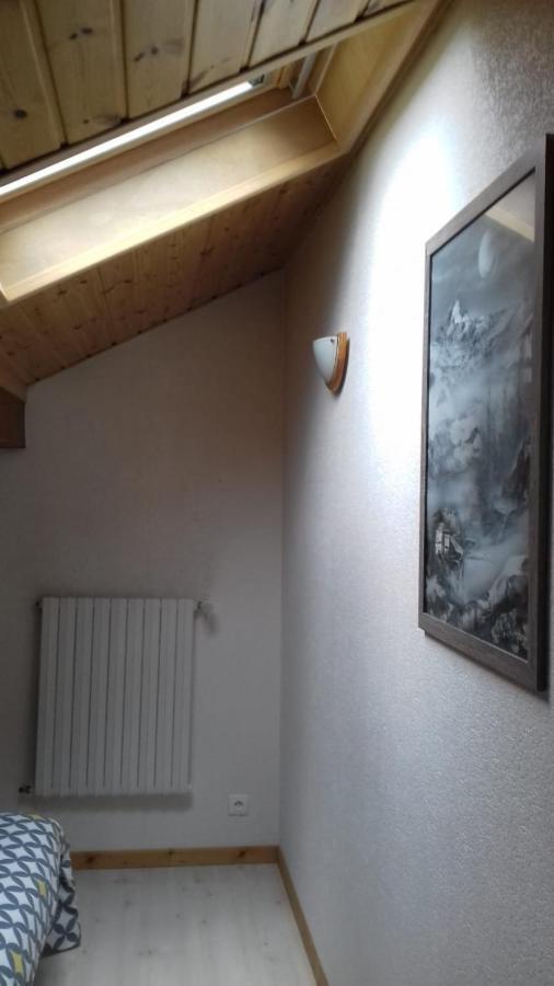 Location Vacances Saint Michel De Maurienne "Le Dahu" Appartement Buitenkant foto